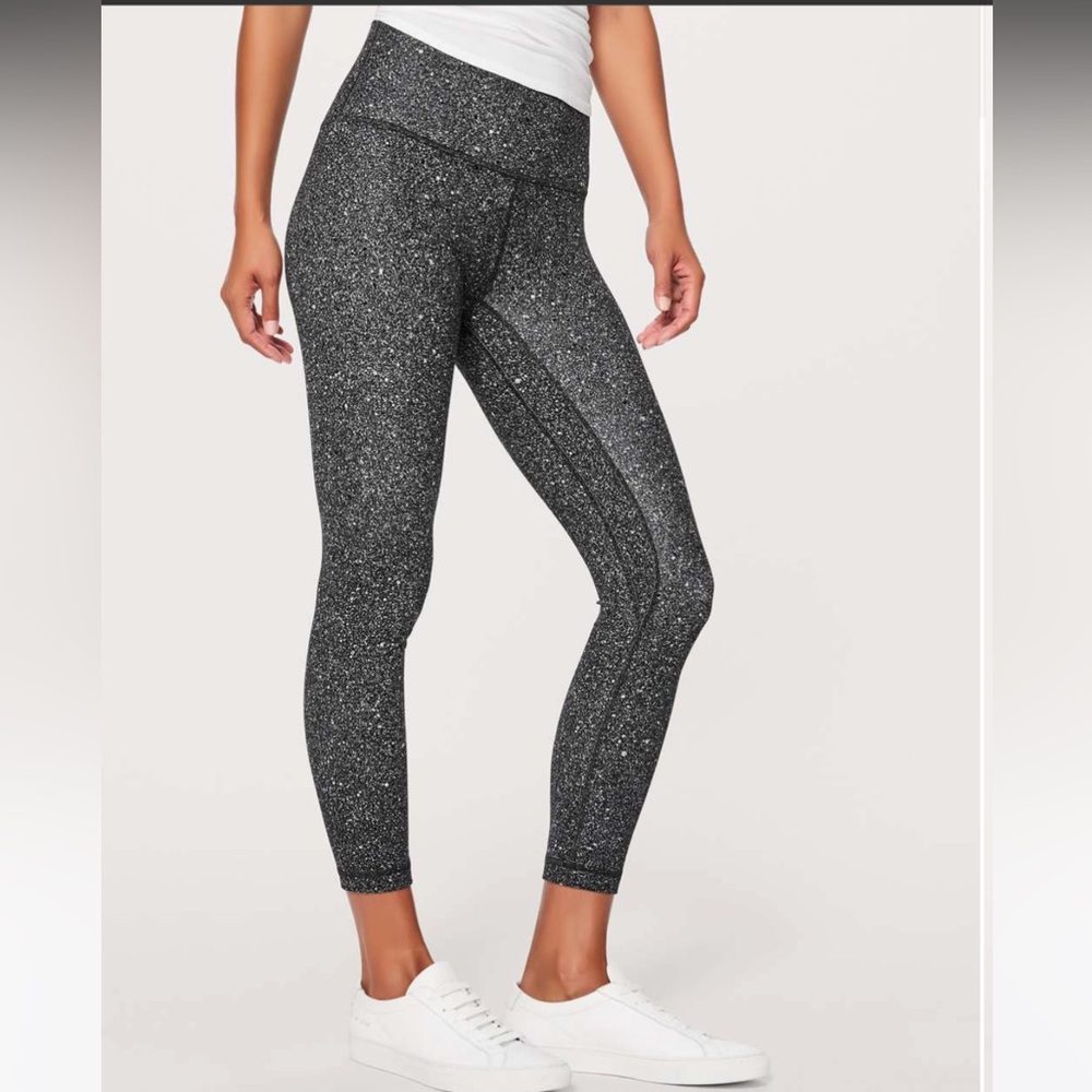 Lululemon Align 25” size 2 Luminesce Splatter Ice Grey Black EUC
